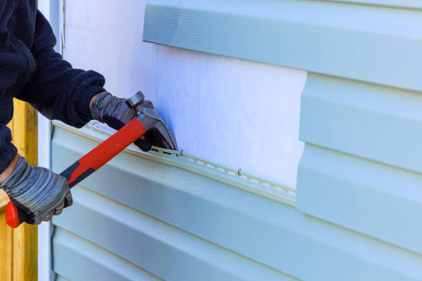 Reliable Siding Repair contractor in Darlington, SC by Creative Siding
